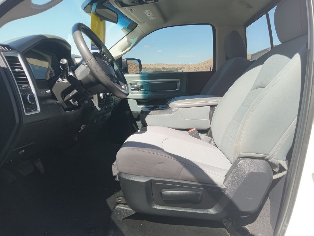 2014 RAM 1500 Image 12