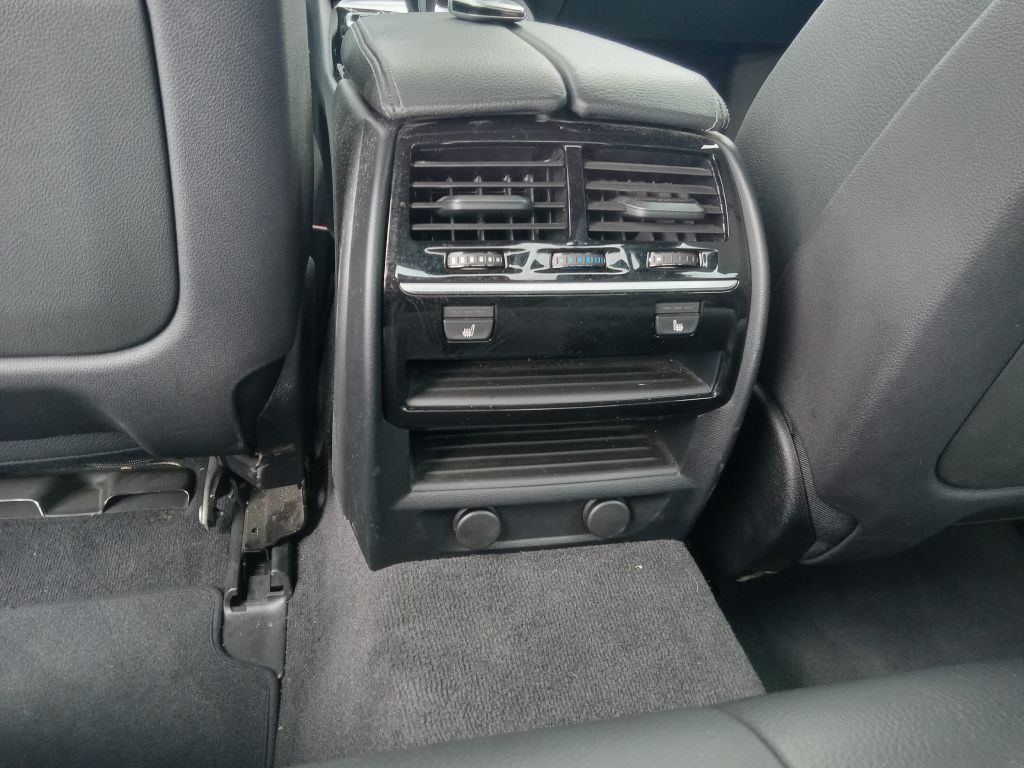 2019 BMW 5 Series Image 16