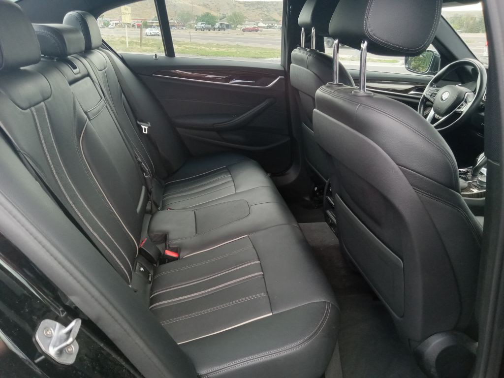 2019 BMW 5 Series Image 19