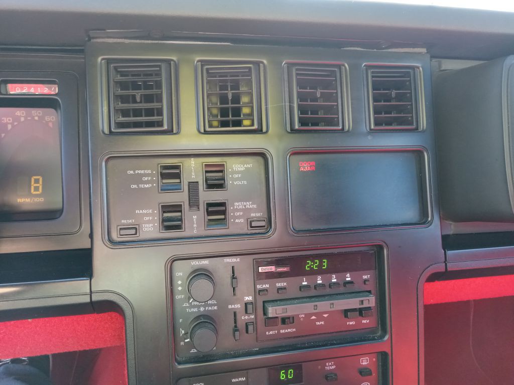 1989 Chevrolet Corvette Image 24
