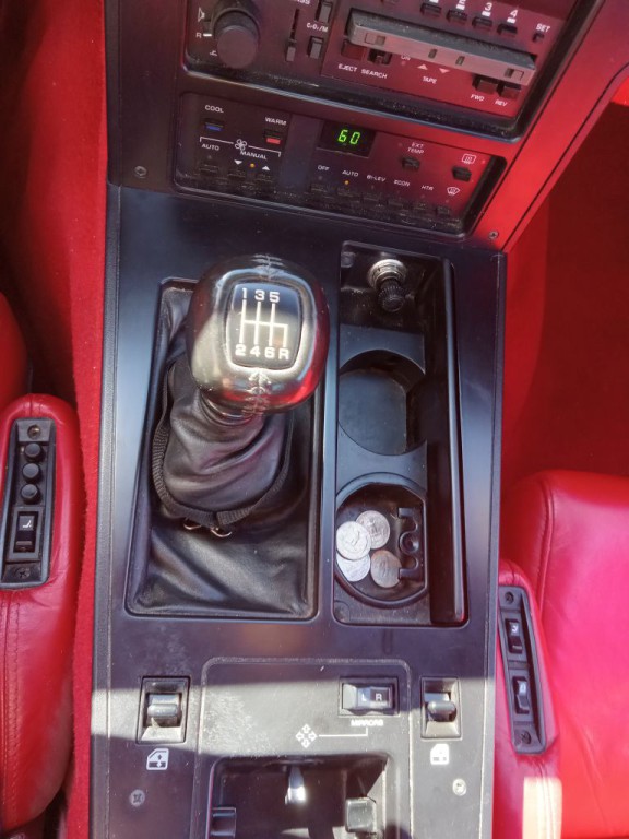 1989 Chevrolet Corvette Image 26