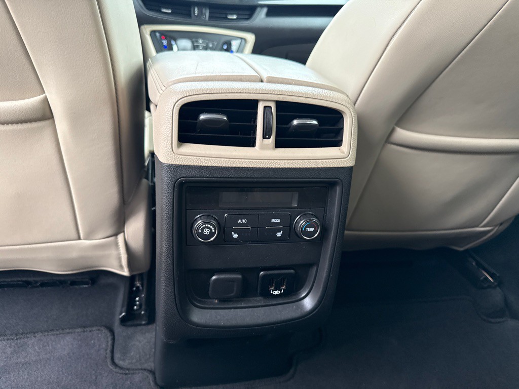2017 Buick Envision Image 18