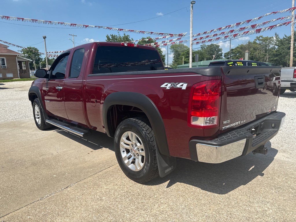 2011 GMC Sierra Image 7
