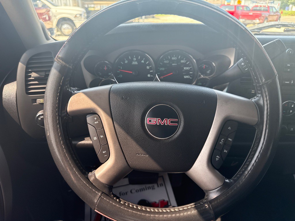 2011 GMC Sierra Image 15