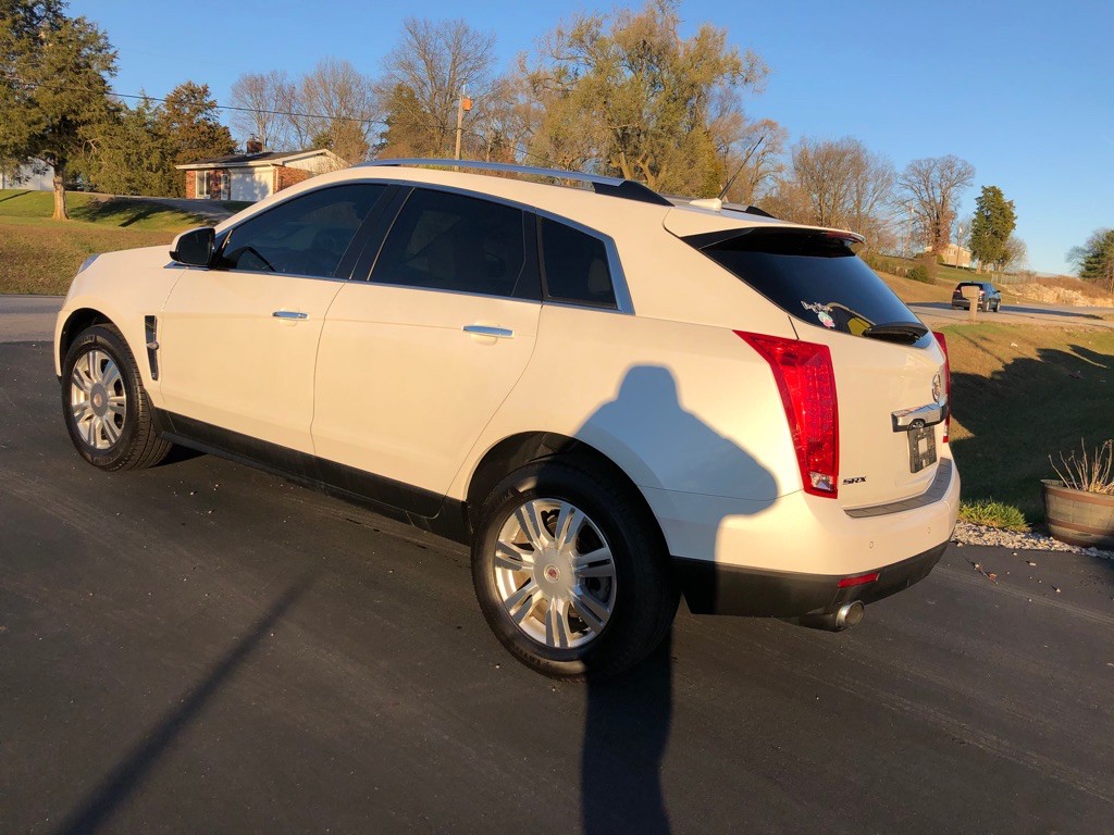 2010 Cadillac SRX Image 3