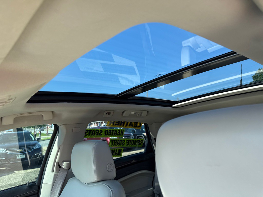 2010 Cadillac SRX Image 27