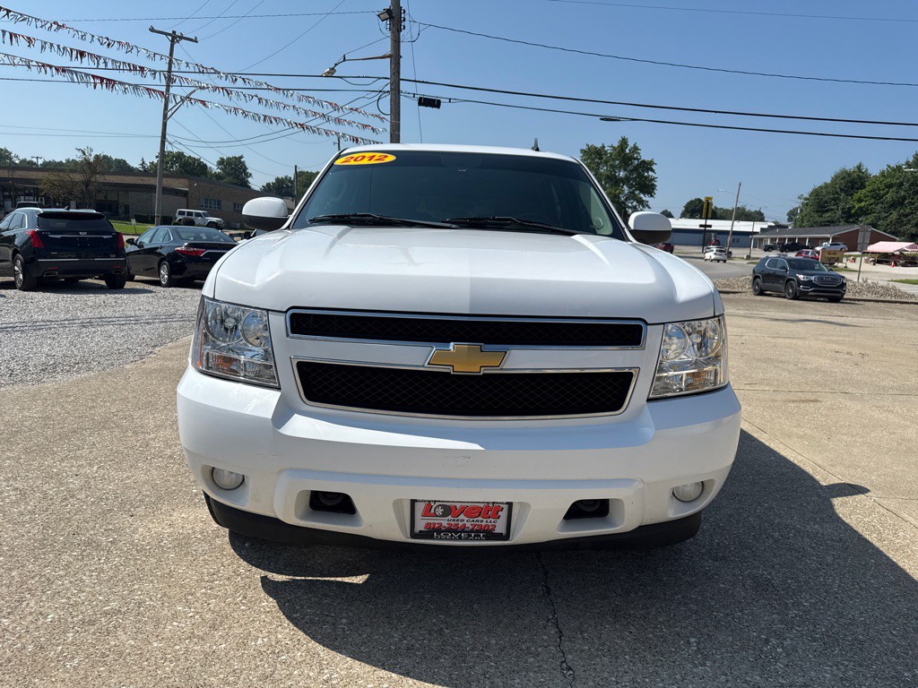 2012 Chevrolet Tahoe Image 2