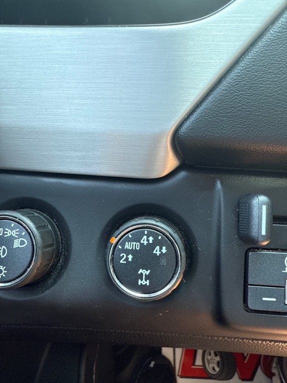2015 GMC Yukon Image 21
