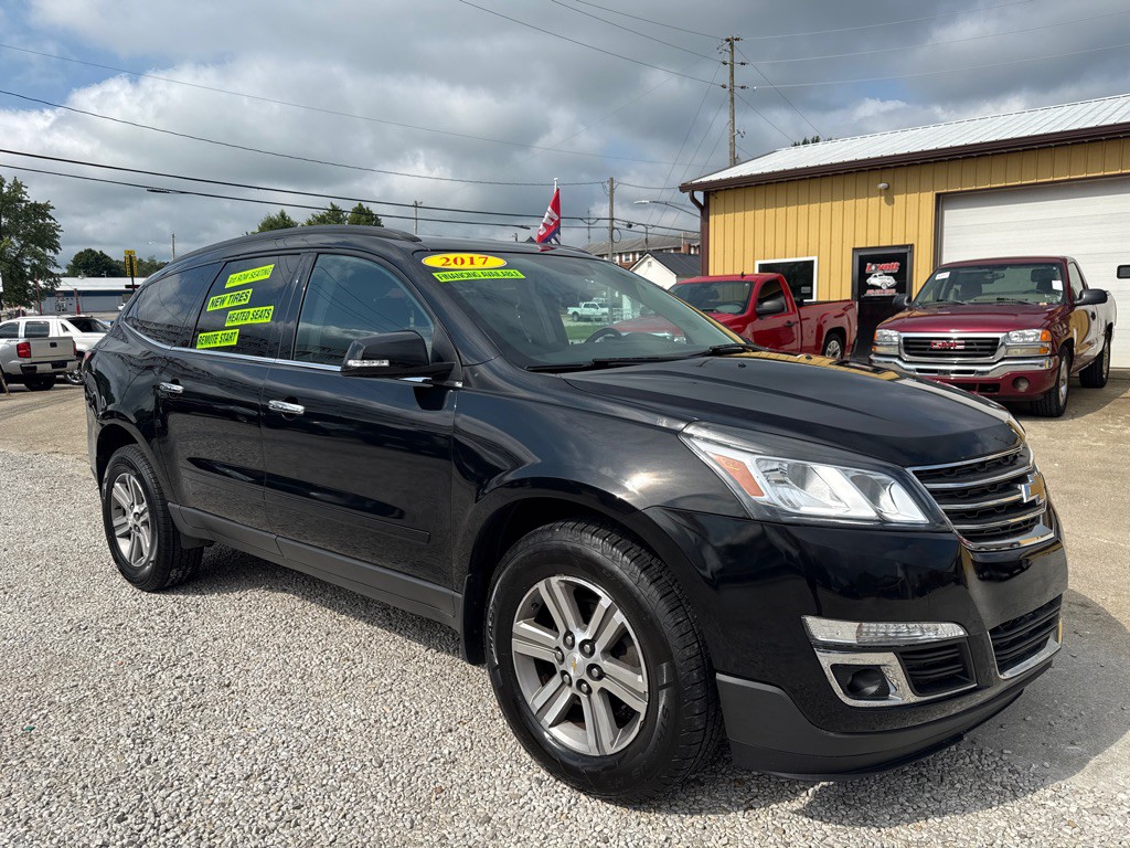 2017 Chevrolet Traverse Image 3