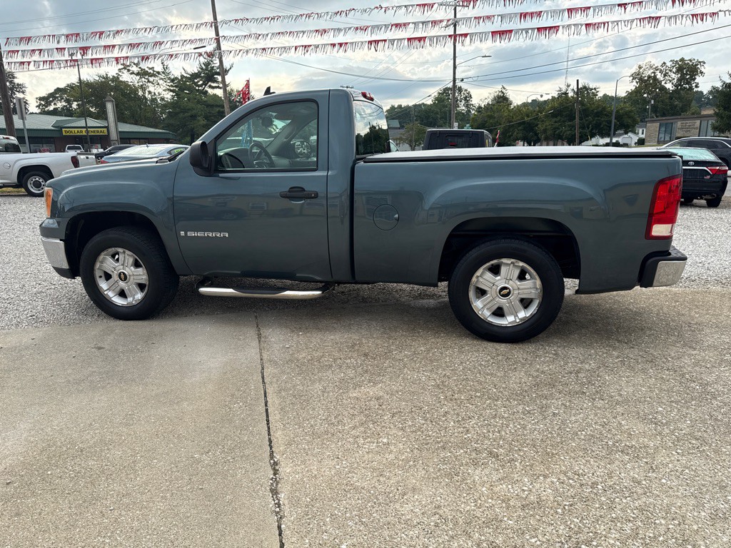 2008 GMC Sierra Image 8