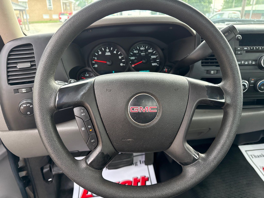 2008 GMC Sierra Image 15
