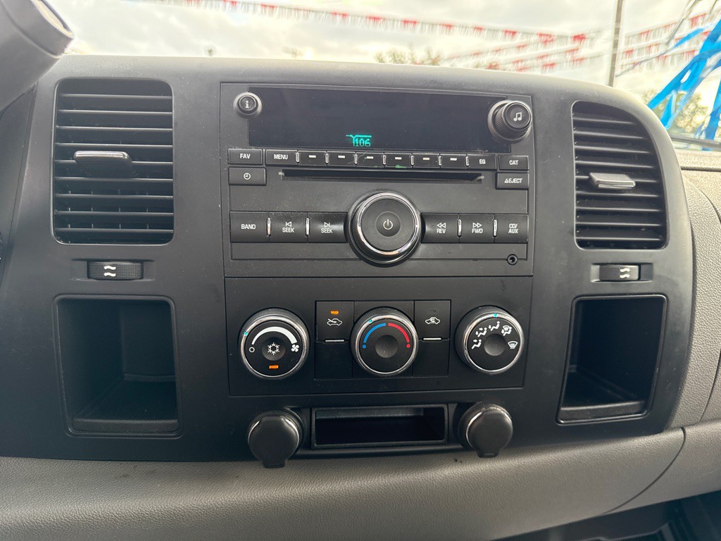 2008 GMC Sierra Image 16