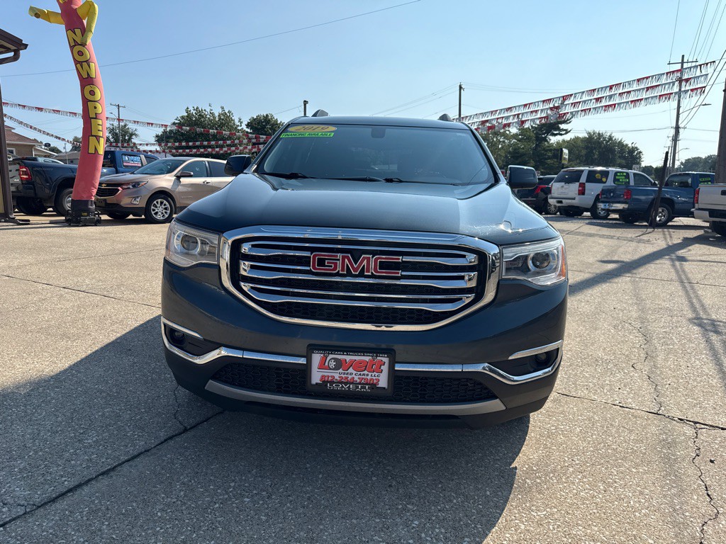 2019 GMC Acadia Image 2