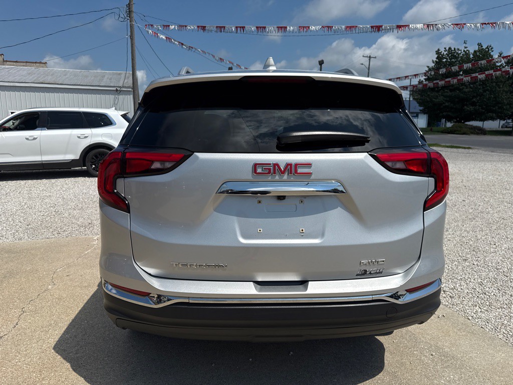 2020 GMC Terrain Image 5