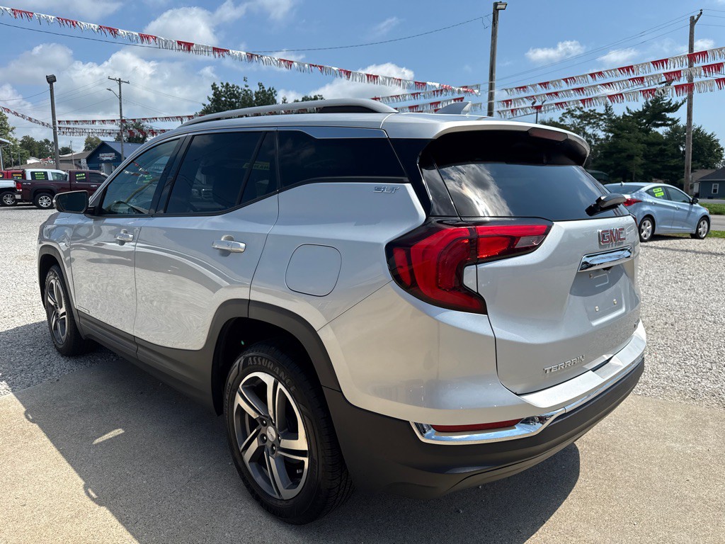 2020 GMC Terrain Image 6