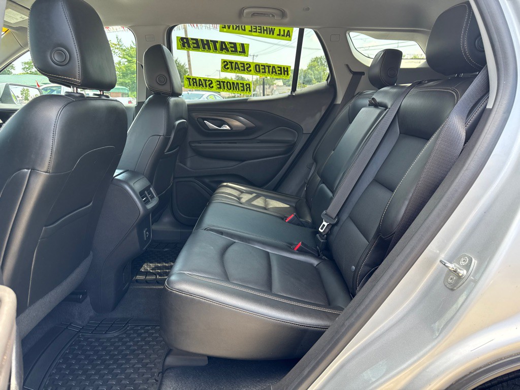 2020 GMC Terrain Image 8