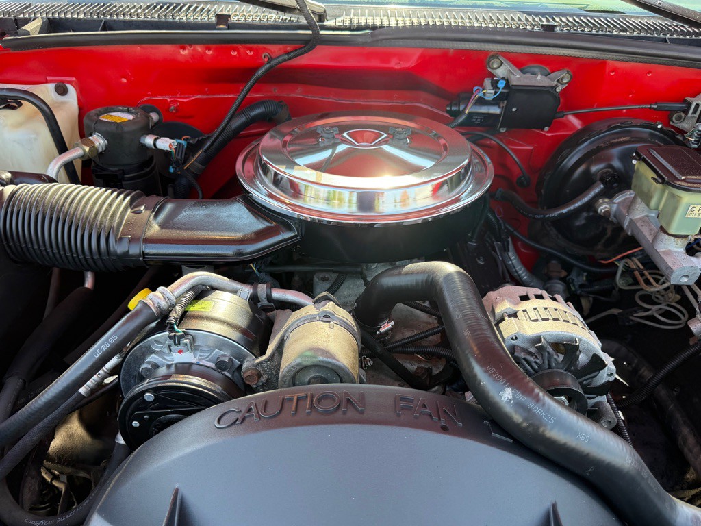 1995 GMC Sierra Image 3