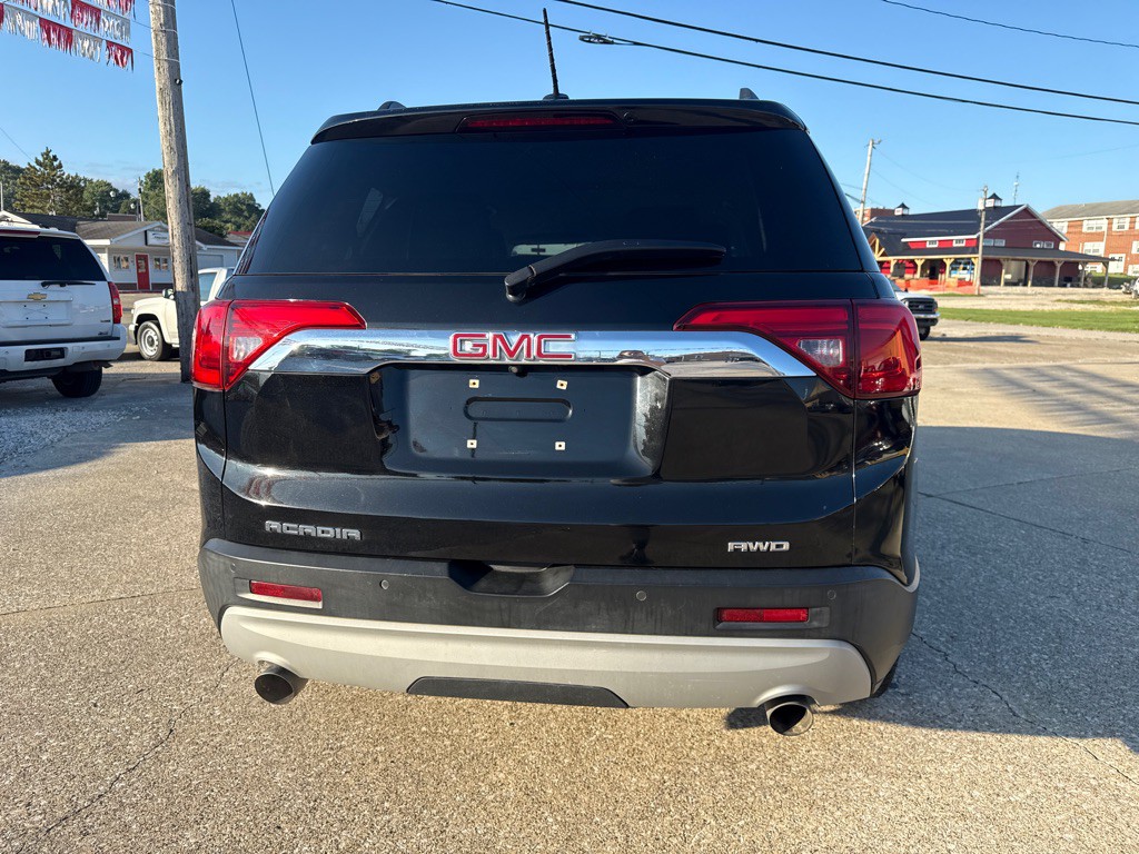 2017 GMC Acadia Image 6