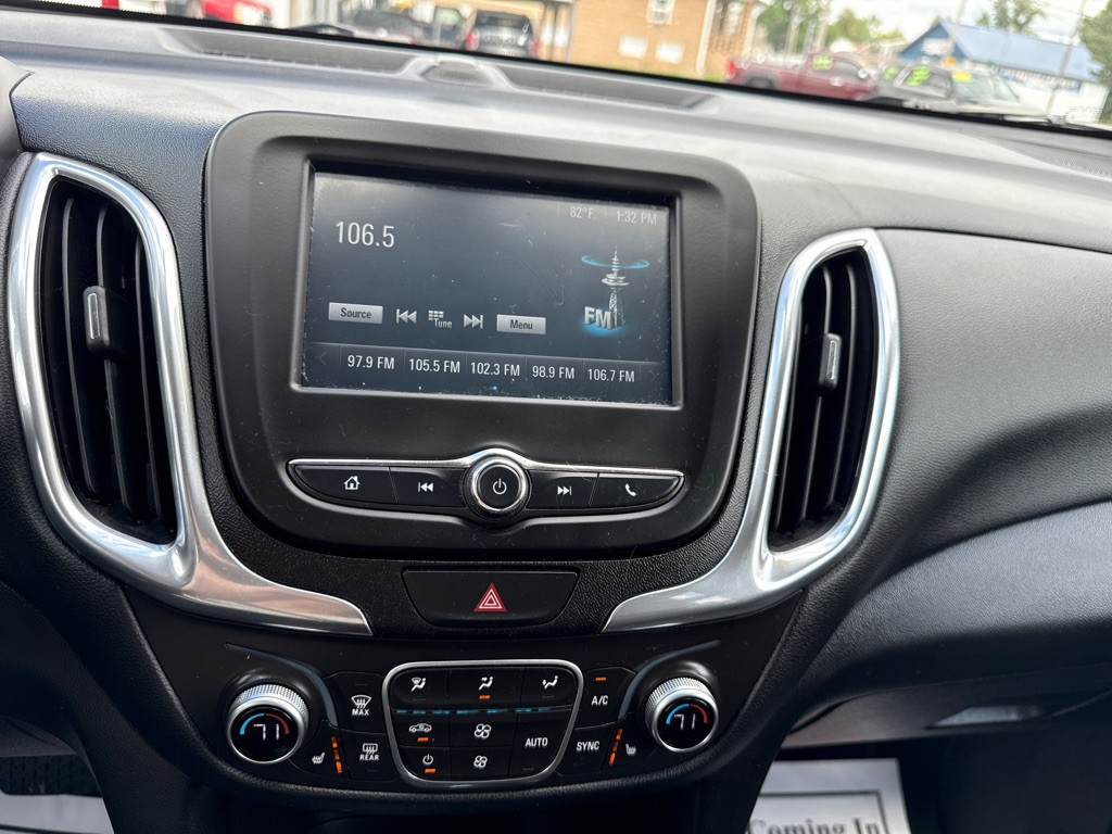 2018 Chevrolet Equinox Image 15