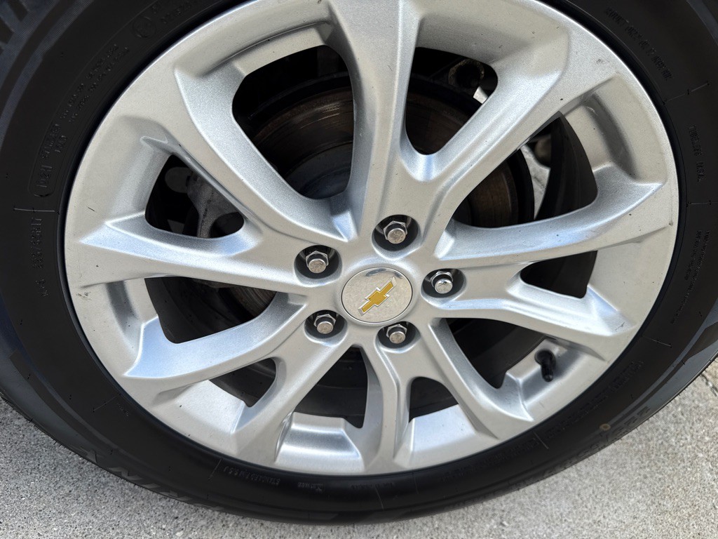 2018 Chevrolet Equinox Image 19