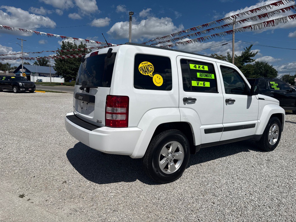2012 Jeep Liberty Image 5