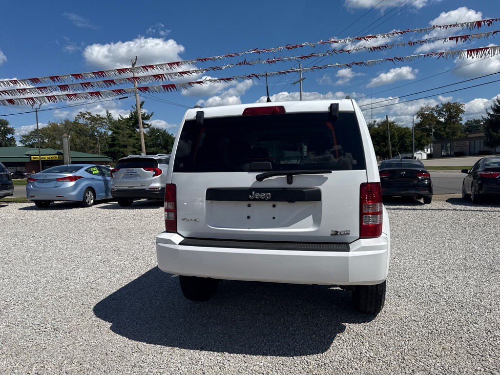 2012 Jeep Liberty Image 6