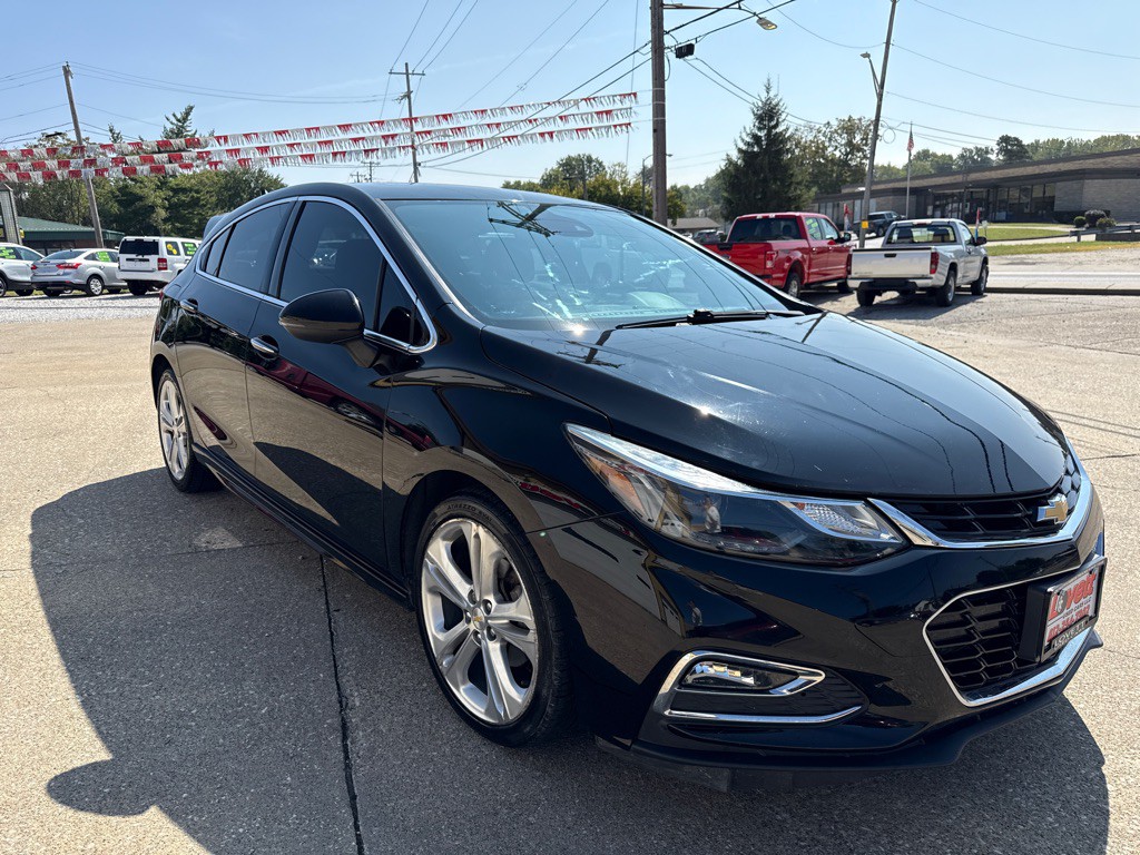 2017 Chevrolet Cruze Image 3