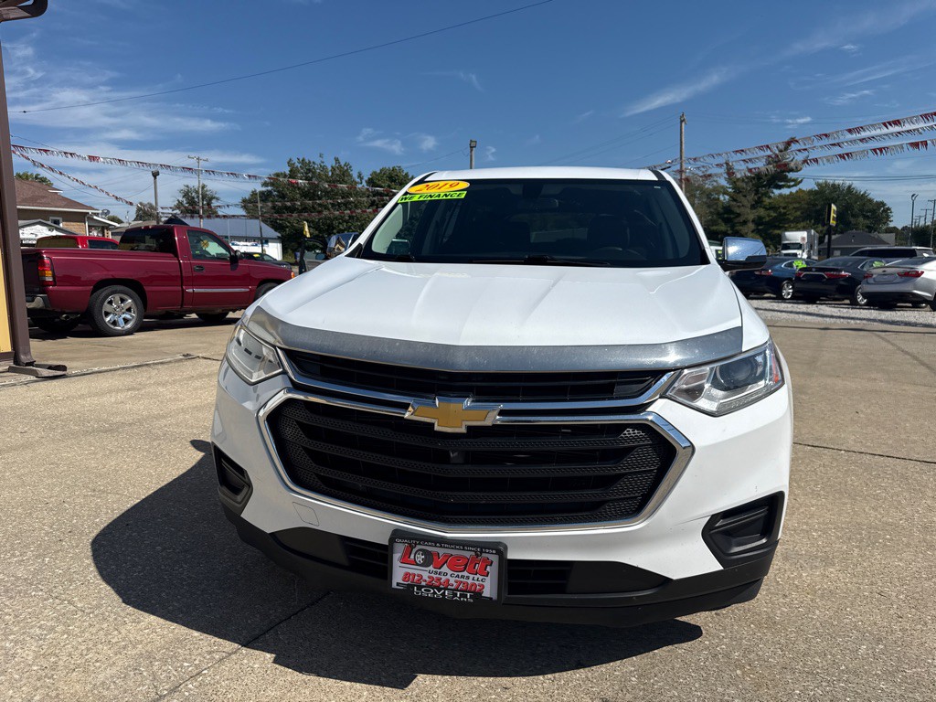 2019 Chevrolet Traverse Image 2