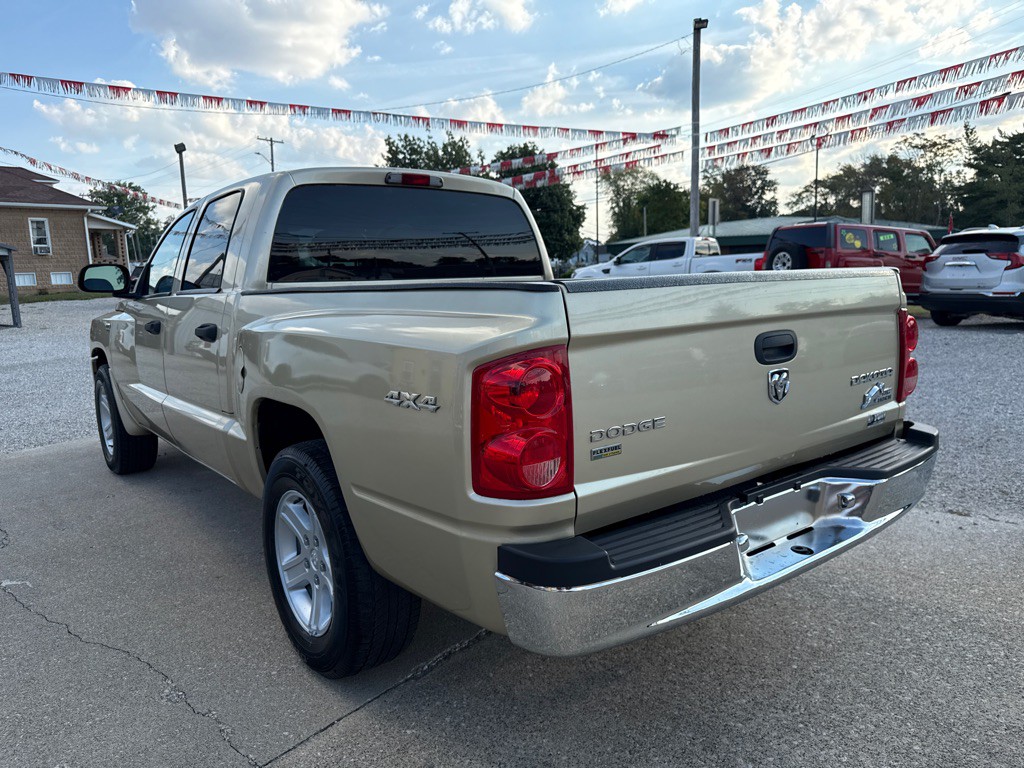 2011 Dodge Dakota Image 7