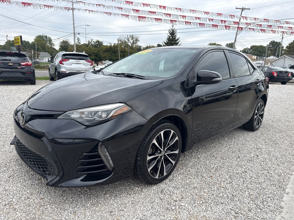 2018 Toyota Corolla Image 1