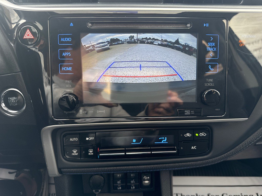 2018 Toyota Corolla Image 19