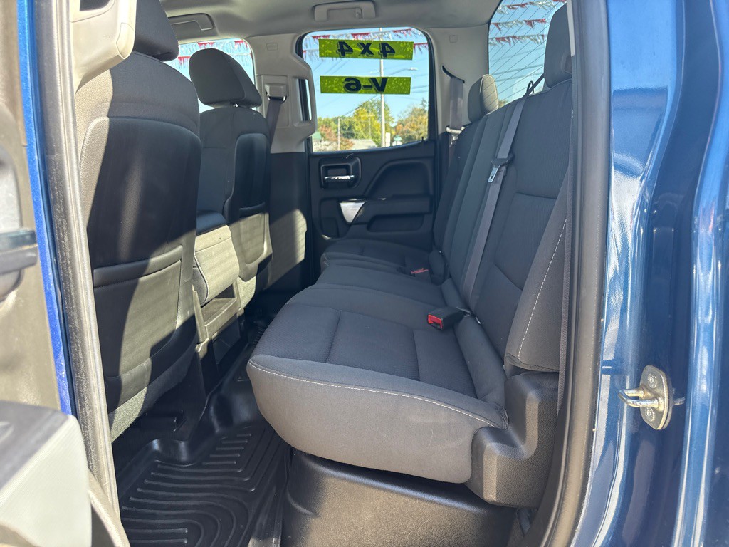 2015 Chevrolet Silverado 1500 Image 9
