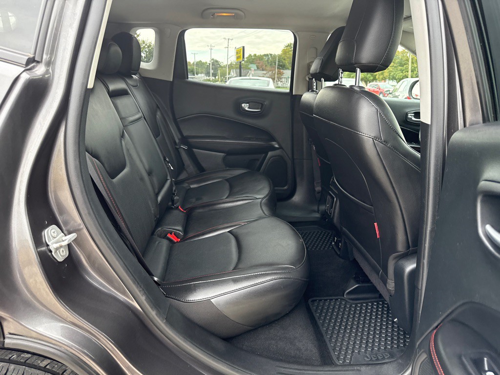 2019 Jeep Compass Image 10