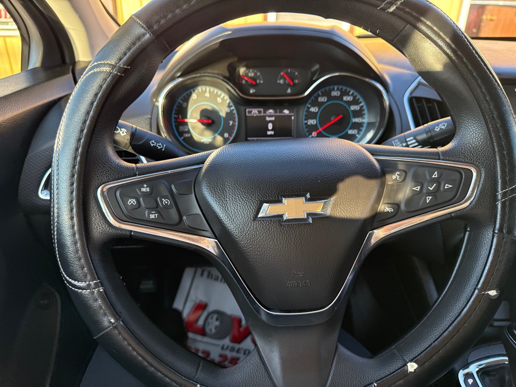 2016 Chevrolet Cruze Image 17