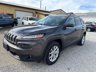 Image for 2017 Jeep Cherokee Latitude ID: 6934346