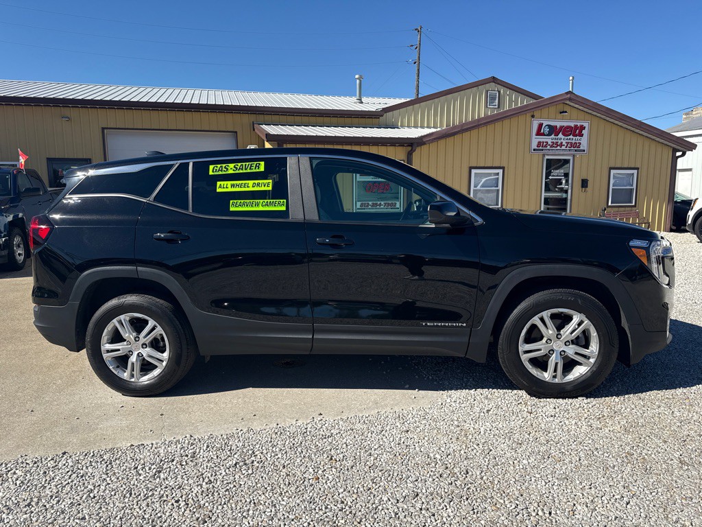 2022 GMC Terrain Image 4