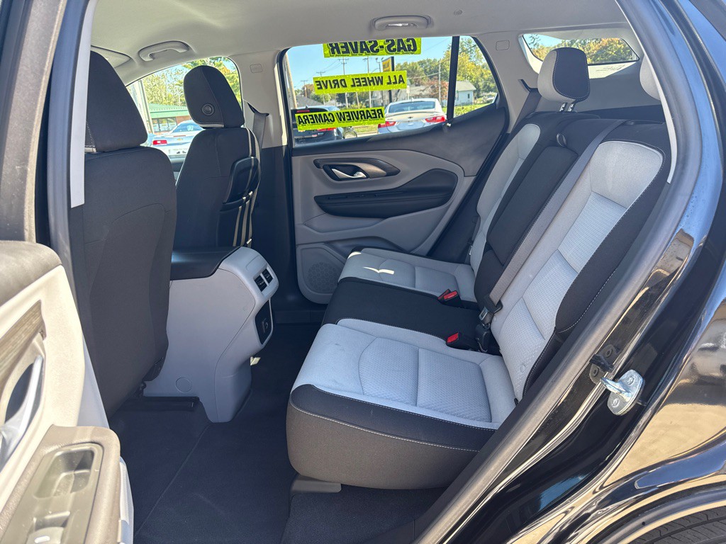 2022 GMC Terrain Image 9