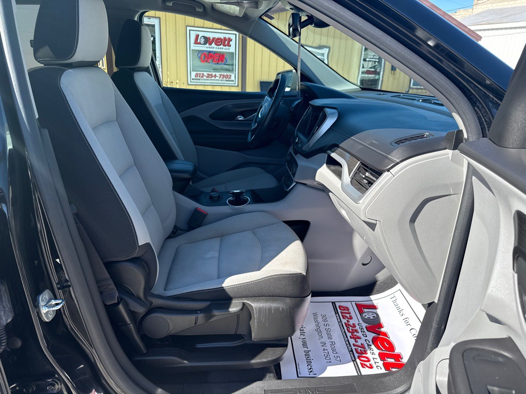 2022 GMC Terrain Image 12