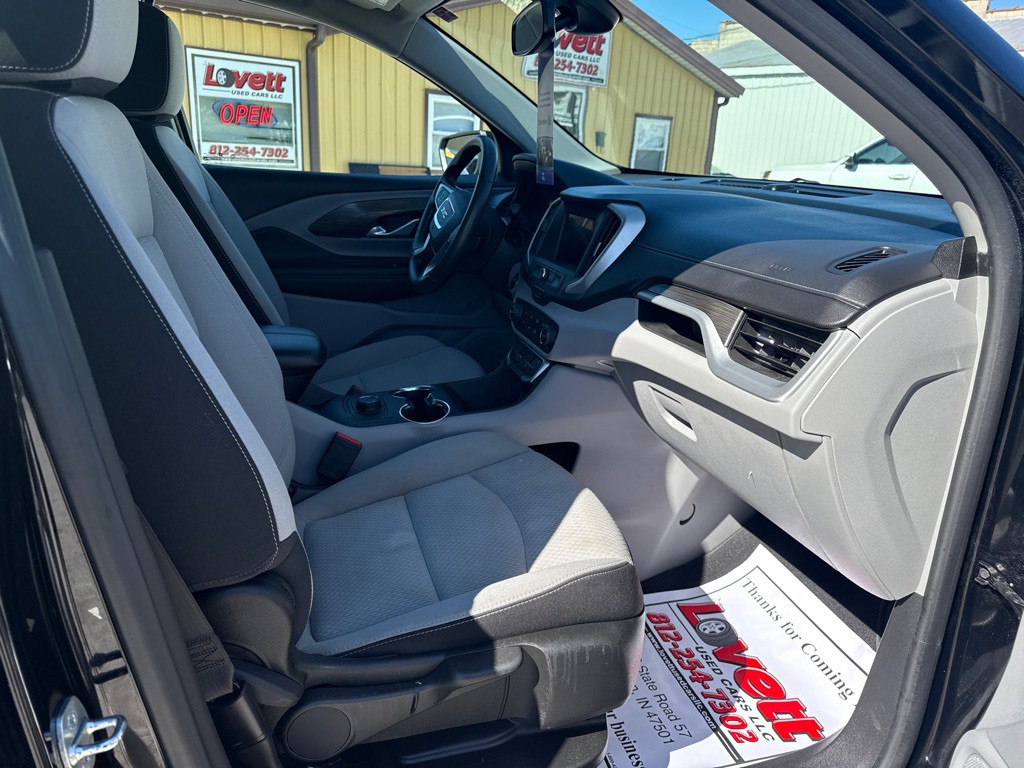 2022 GMC Terrain Image 13