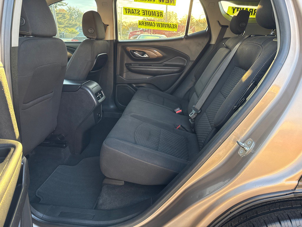2018 GMC Terrain Image 8