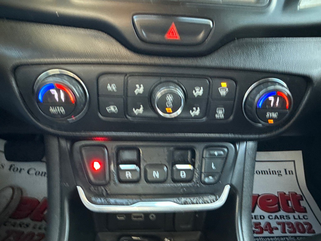 2018 GMC Terrain Image 17