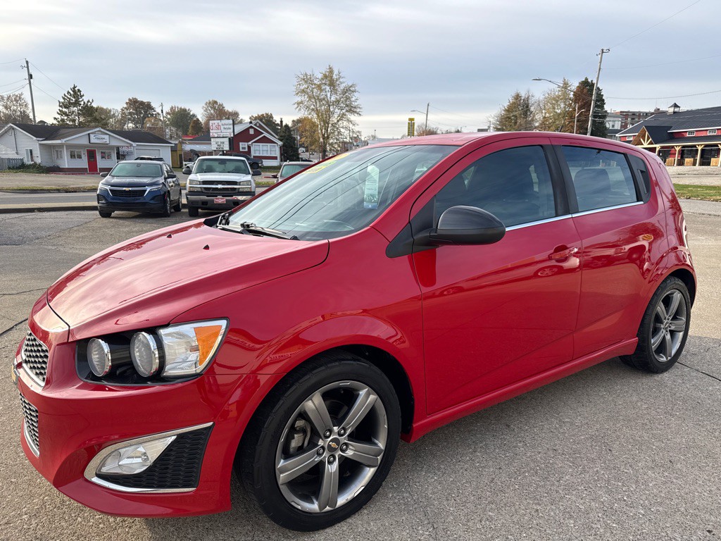 2013 Chevrolet Sonic Image 1