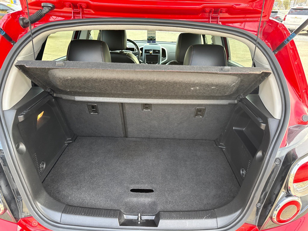 2013 Chevrolet Sonic Image 9