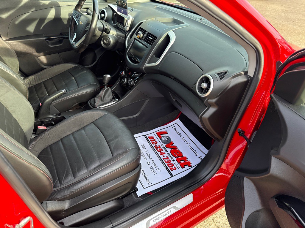 2013 Chevrolet Sonic Image 17