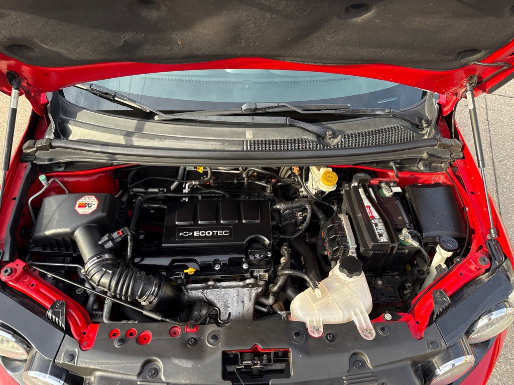 2013 Chevrolet Sonic Image 22