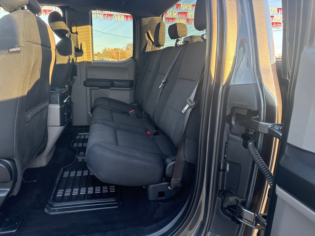 2013 Chevrolet Sonic Image 32