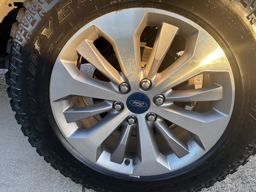 2013 Chevrolet Sonic Image 46