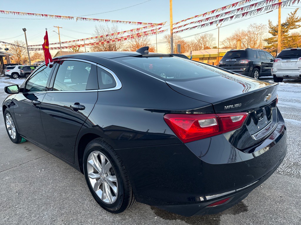 2023 Chevrolet Malibu Image 7