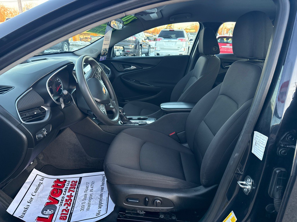 2023 Chevrolet Malibu Image 12