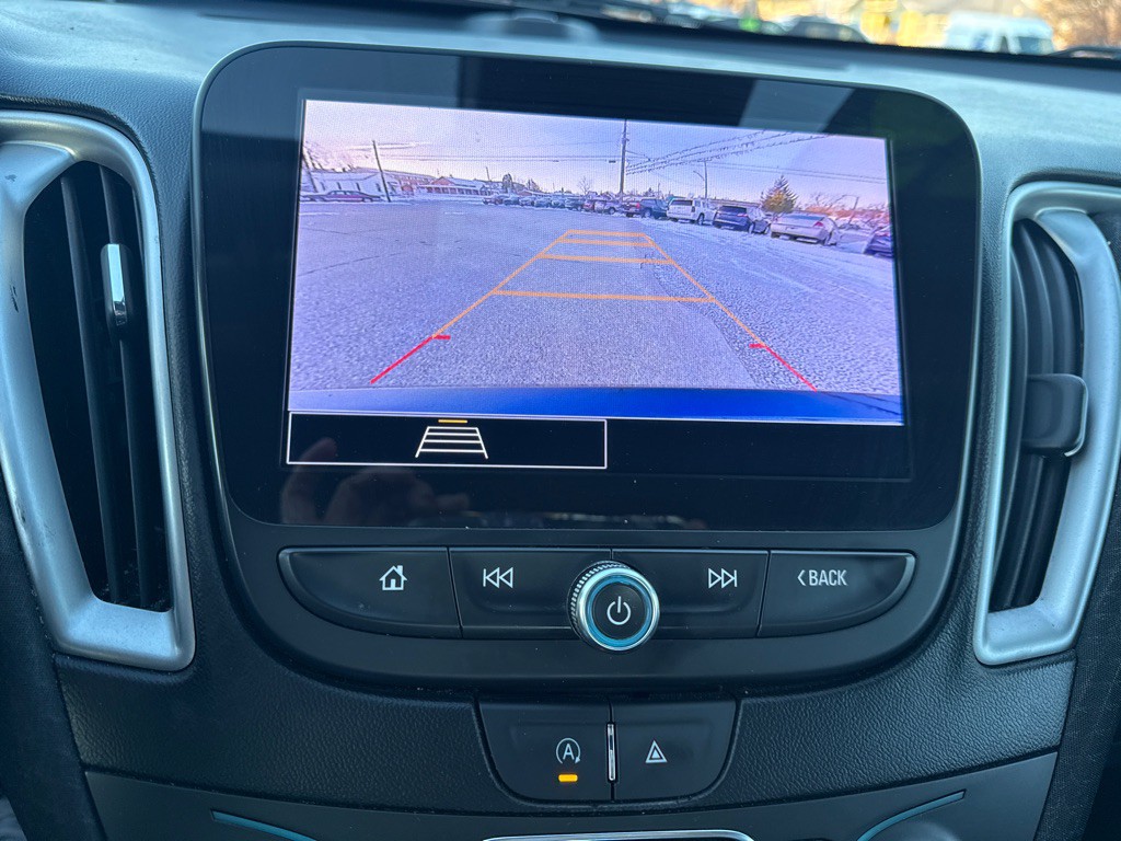 2023 Chevrolet Malibu Image 18